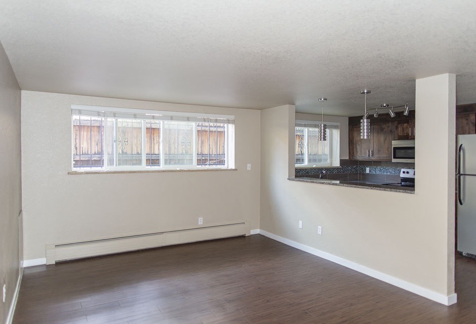 Chill Apartments Cornerstone Apartments